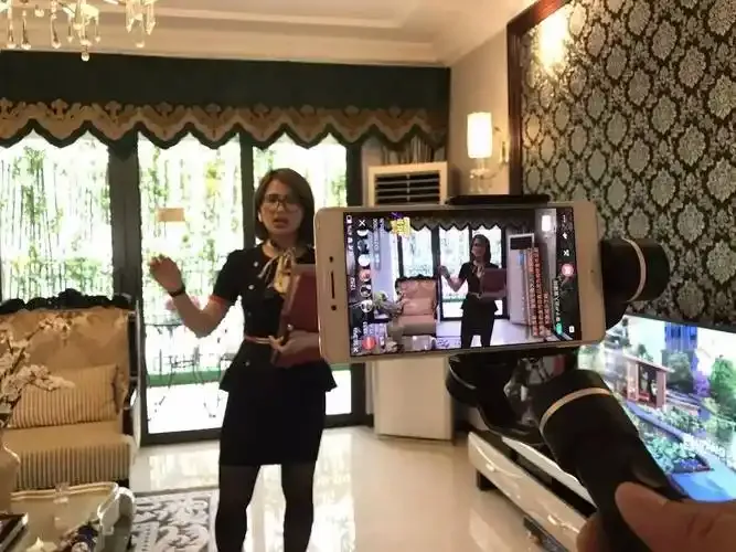 黄色直播免费下载用户评价头像一